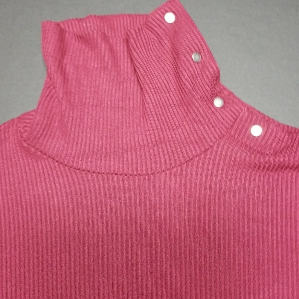 Anthropologie (Dolan) Raspberry Red Top - Picture 5 of 7